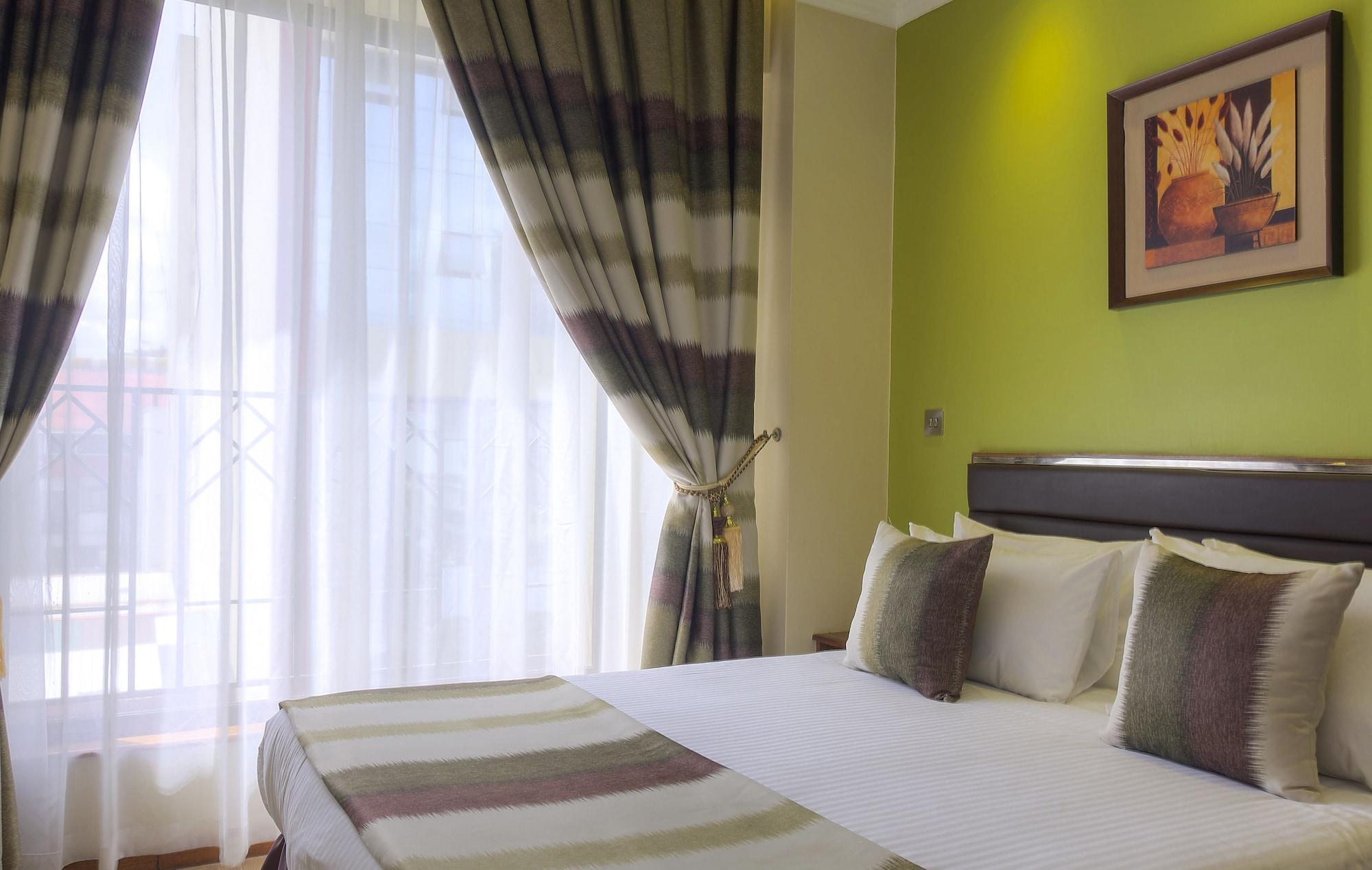 After 40 Hotel