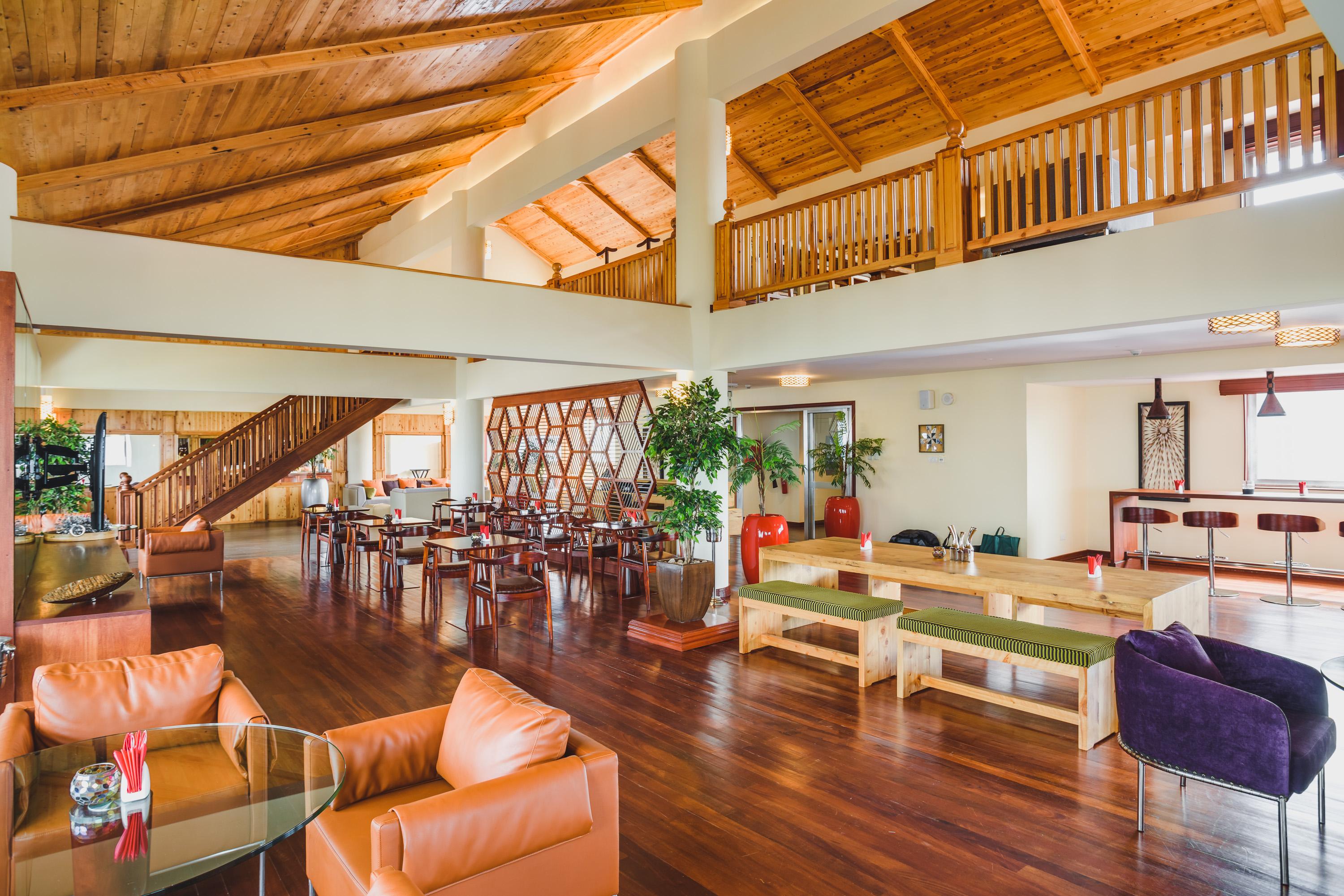 Moevenpick & Residences 5*