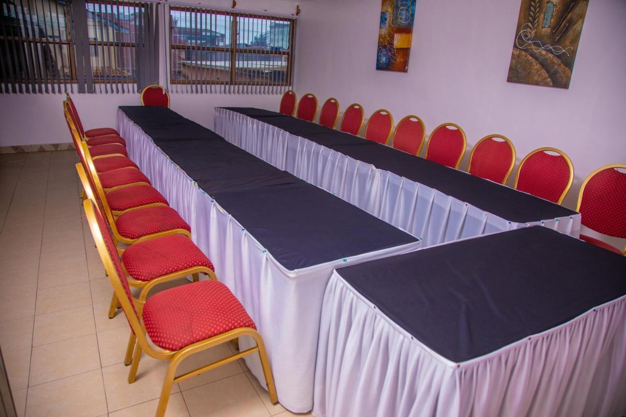 The Stand Leisure Hotel 2*
