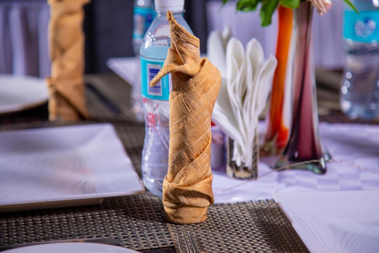The Stand Leisure 2* Nairobi