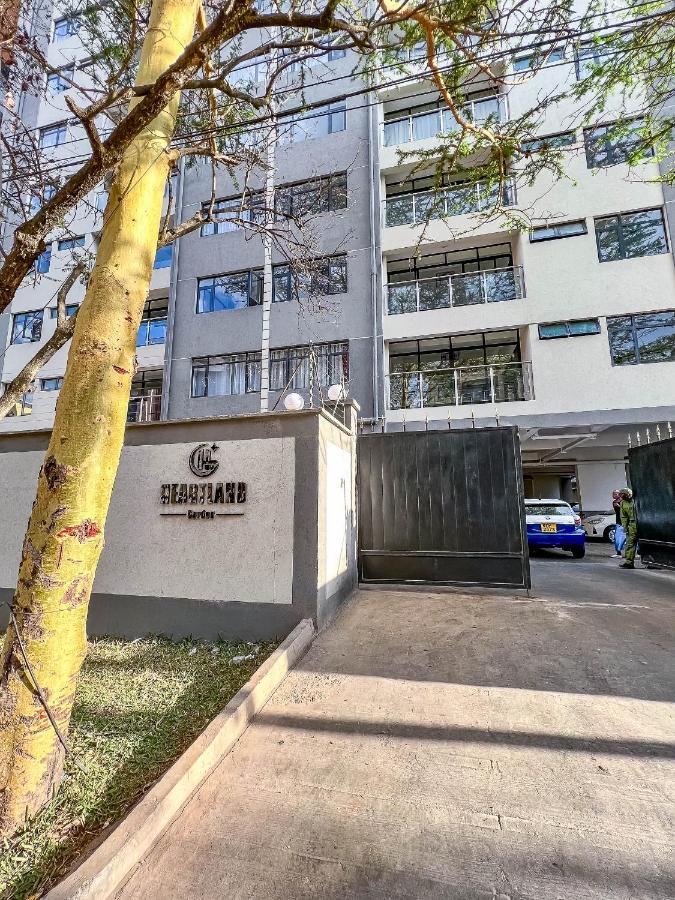 Cozy Kilimani With Washing Machine And Gym Apartment Nairobi