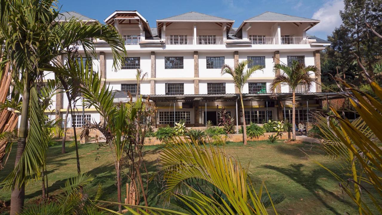 Tobriana Hotel 3*