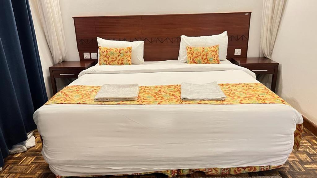 Kiana Homes And Events Apartment *