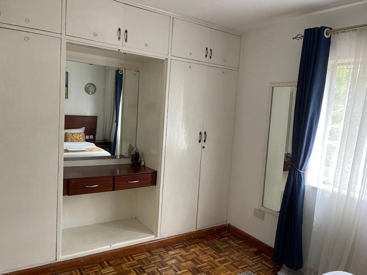 Kiana Homes And Events Apartment