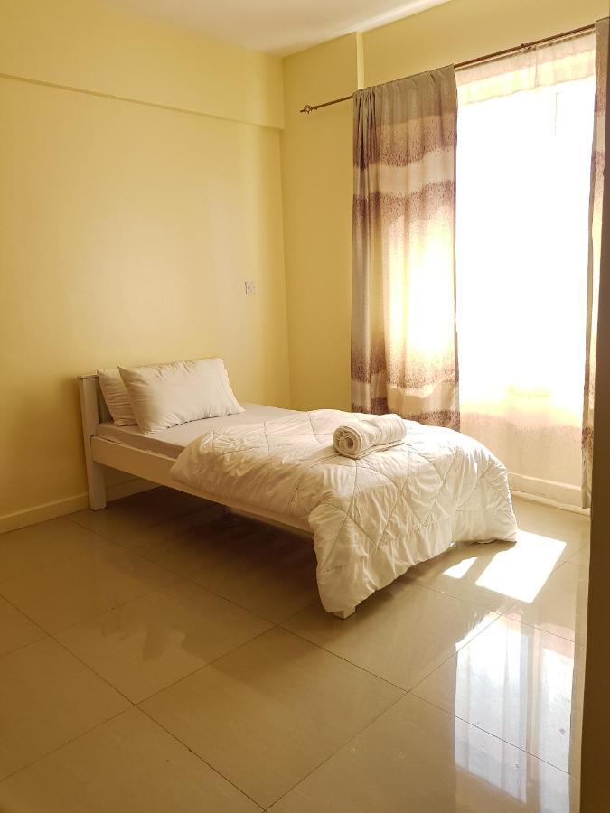 Mambo Coffee Residences At Kings Millennium Apartments- 3 Bedroom Apartment, Full Unit - 7km To Jki Airport, 7km To Cbd Apartment *