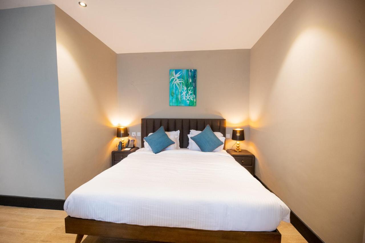 Hotel Sincerely Yours & Serviced 5*
