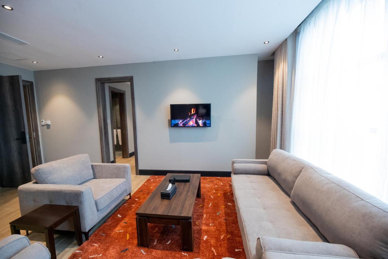 Hotel Sincerely Yours & Serviced 5*