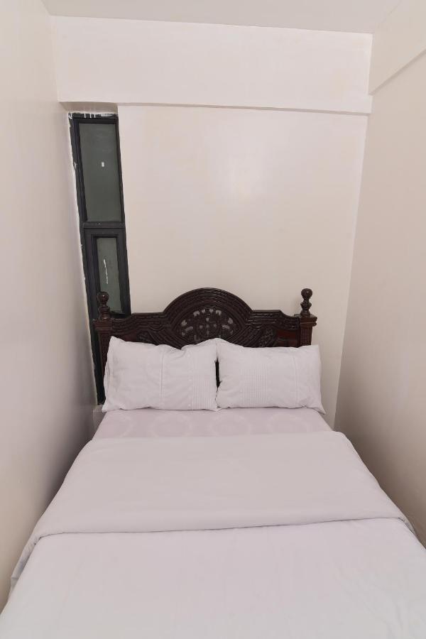 Marcus Gardens Apartment
