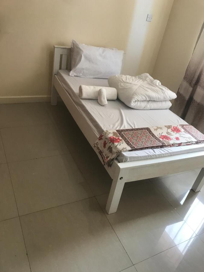 Mambo Coffee Residences At Kings Millennium Apartments- 3 Bedroom Apartment, Full Unit - 7km To Jki Airport, 7km To Cbd Apartment