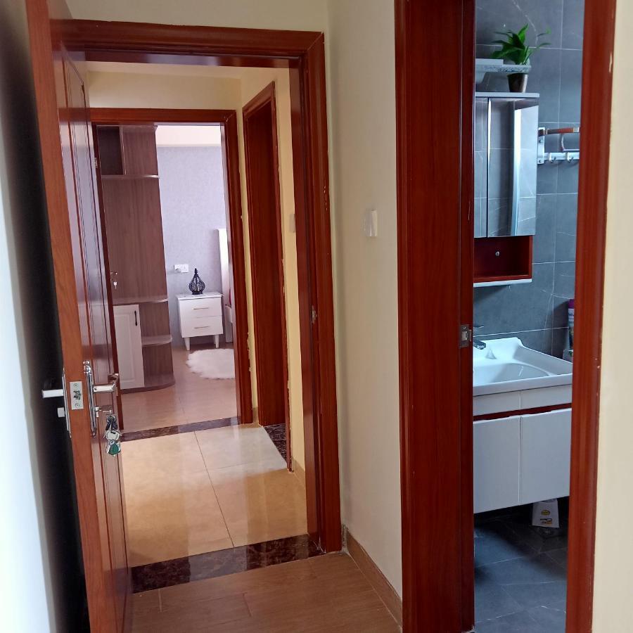 Pride Luxurious - Free Transport From Airport For Pre Payment Bookings Apartment