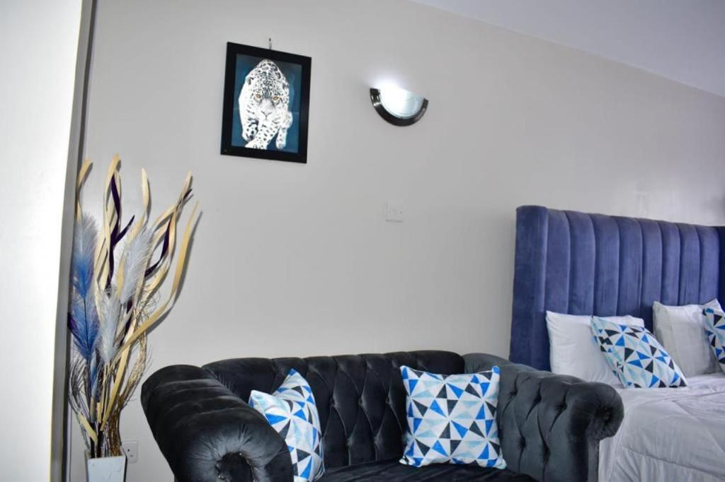 Pride Luxurious - Free Transport From Airport For Pre Payment Bookings Apartment