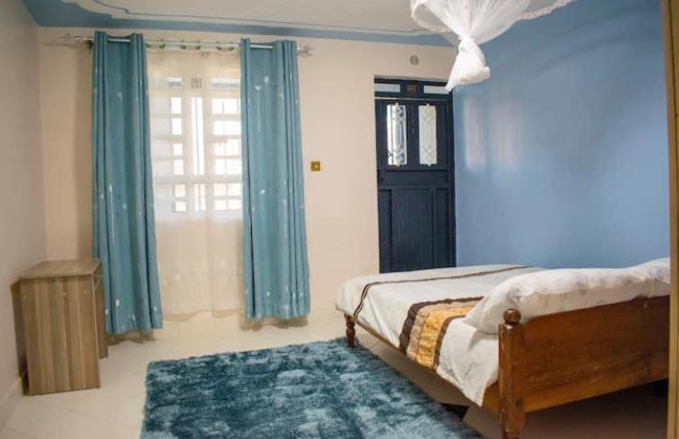 Airbnb * Nairobi