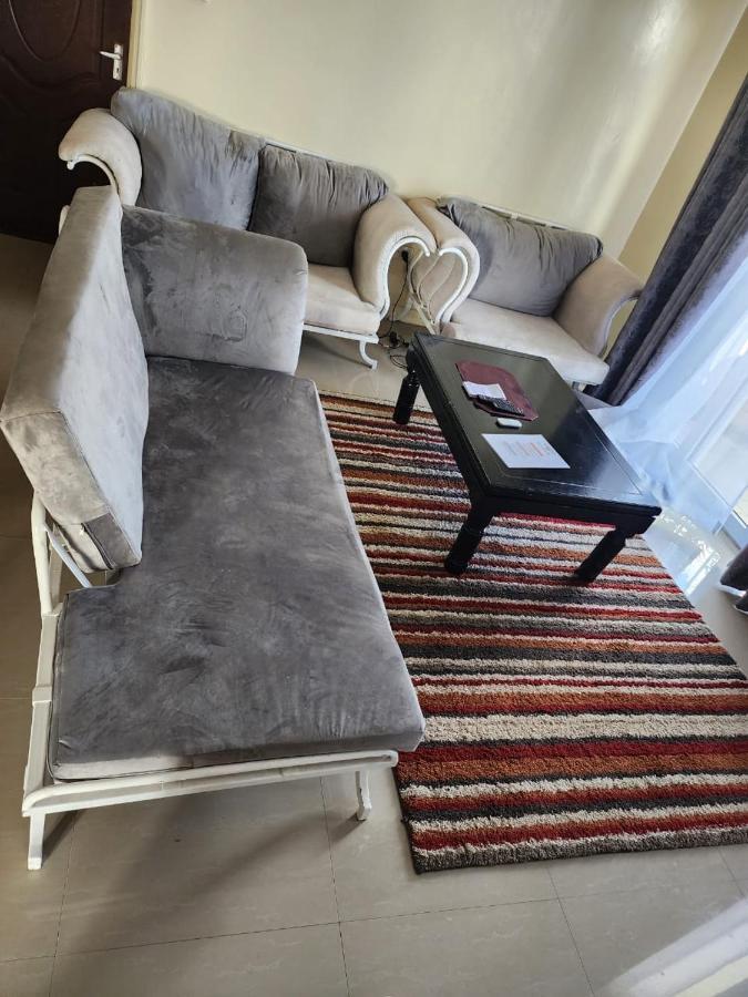Apartment Mambo Coffee Residences At Kings Millennium Apartments- 3 Bedroom Apartment, Full Unit - 7km To Jki Airport, 7km To Cbd *