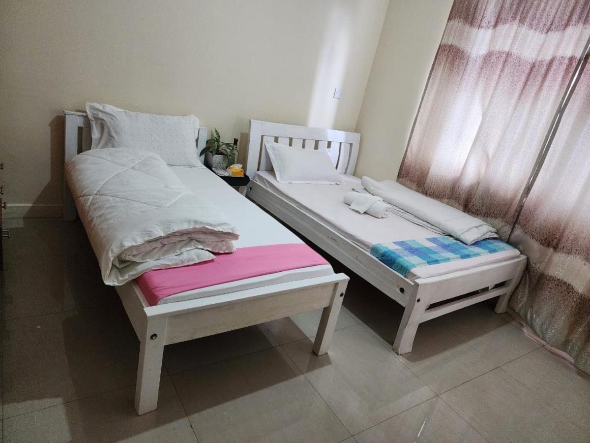 Mambo Coffee Residences At Kings Millennium Apartments- 3 Bedroom Apartment, Full Unit - 7km To Jki Airport, 7km To Cbd * Nairobi