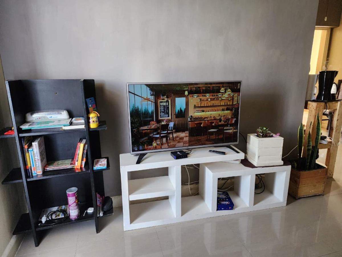 Mambo Coffee Residences At Kings Millennium Apartments- 3 Bedroom Apartment, Full Unit - 7km To Jki Airport, 7km To Cbd Apartment