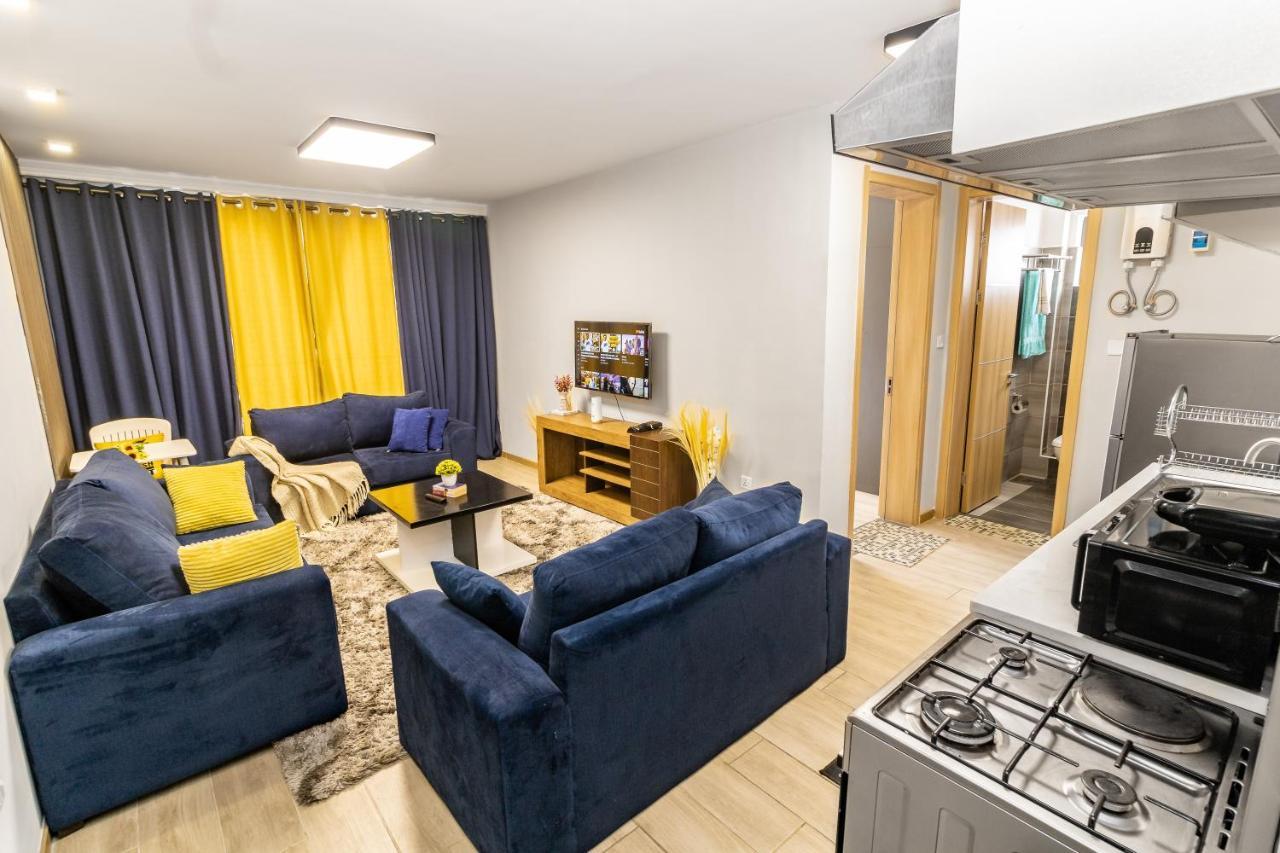 Apartment Azuri Homes &