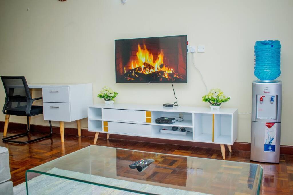 Classy 1br In Westlands, Gym, Workspace, Parking Apartment *