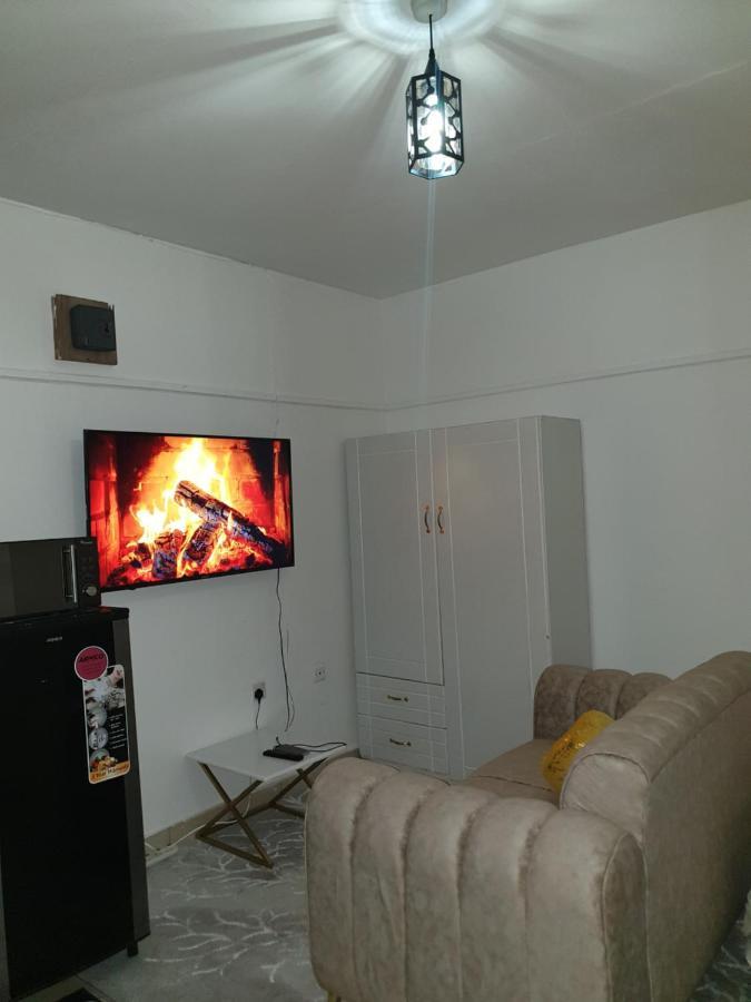Rahel's Apartment *