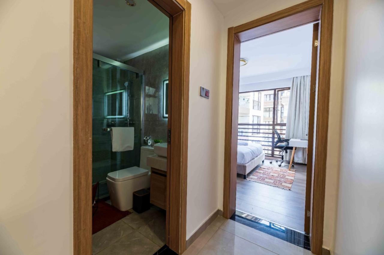 Apartment 108 Riverside *