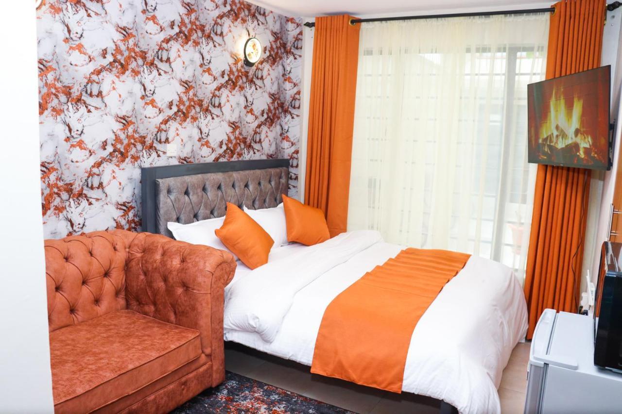 Bed & Breakfast 90 Degrees Tsavo *
