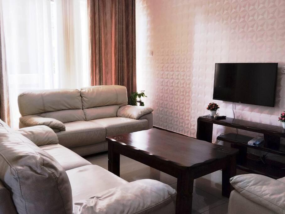 Fully Furnished 2 Bedroom Ensuite Is Suguta Kileleshwa