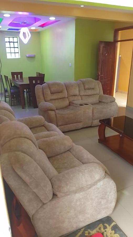 3 Bedrooms Airbnb Apartment