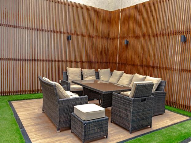 Ler Elite Homes Apartment *