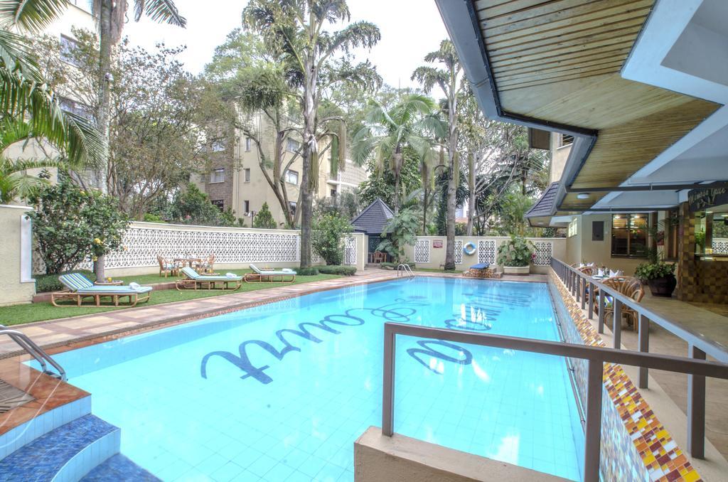 Mimosa Court Aparthotel 3*
