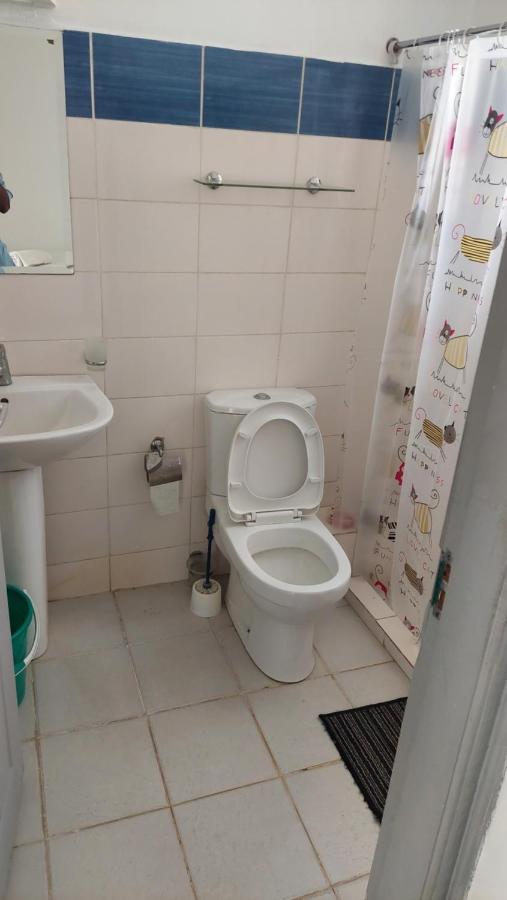 Cosy Studio With Swimming Pool, Free Parking Apartment