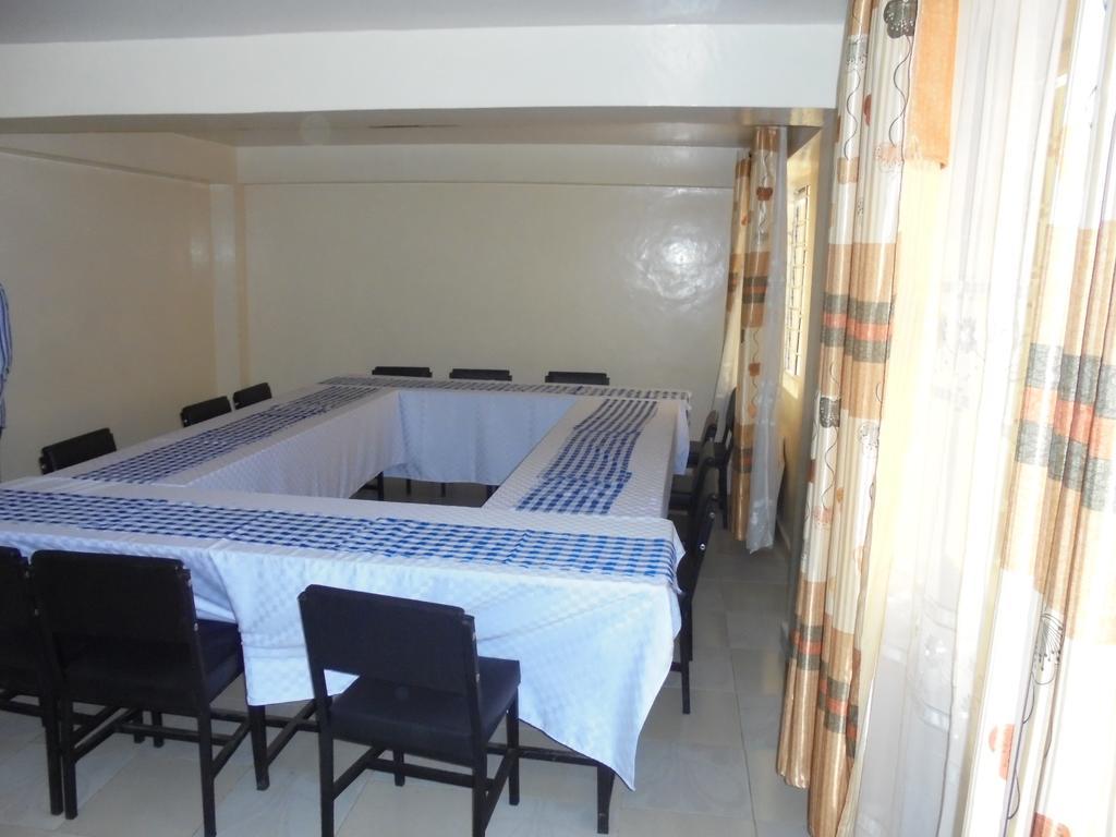 Hotel Crossroad View Hotel Nairobi