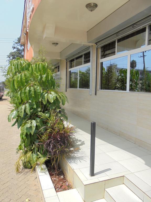 Crossroad View Hotel Nairobi