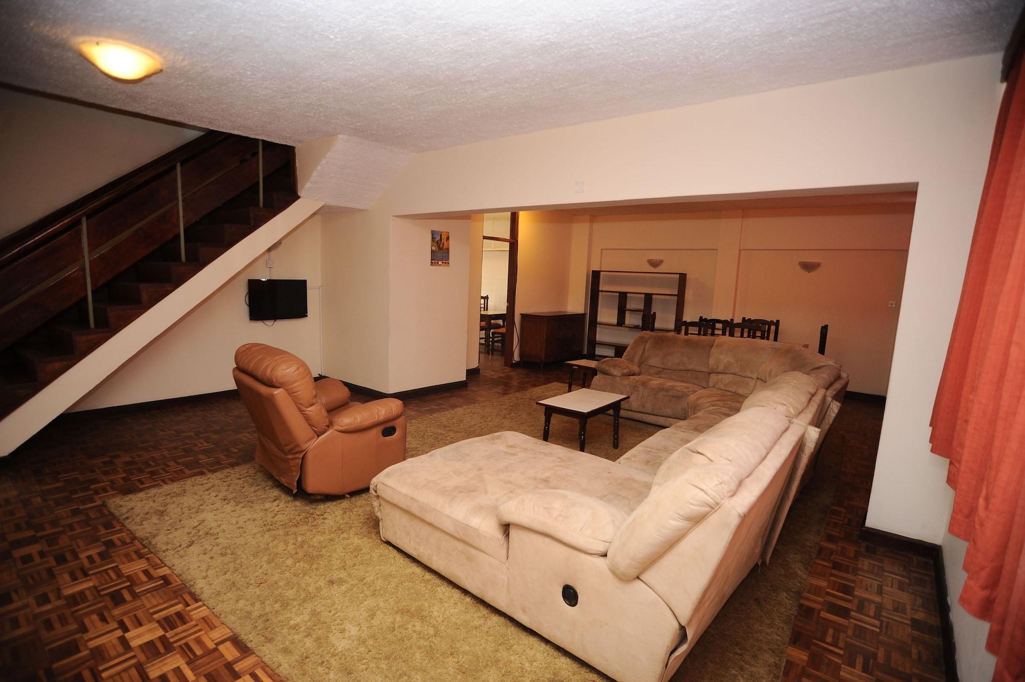 Kenya Comfort Hotel 3*
