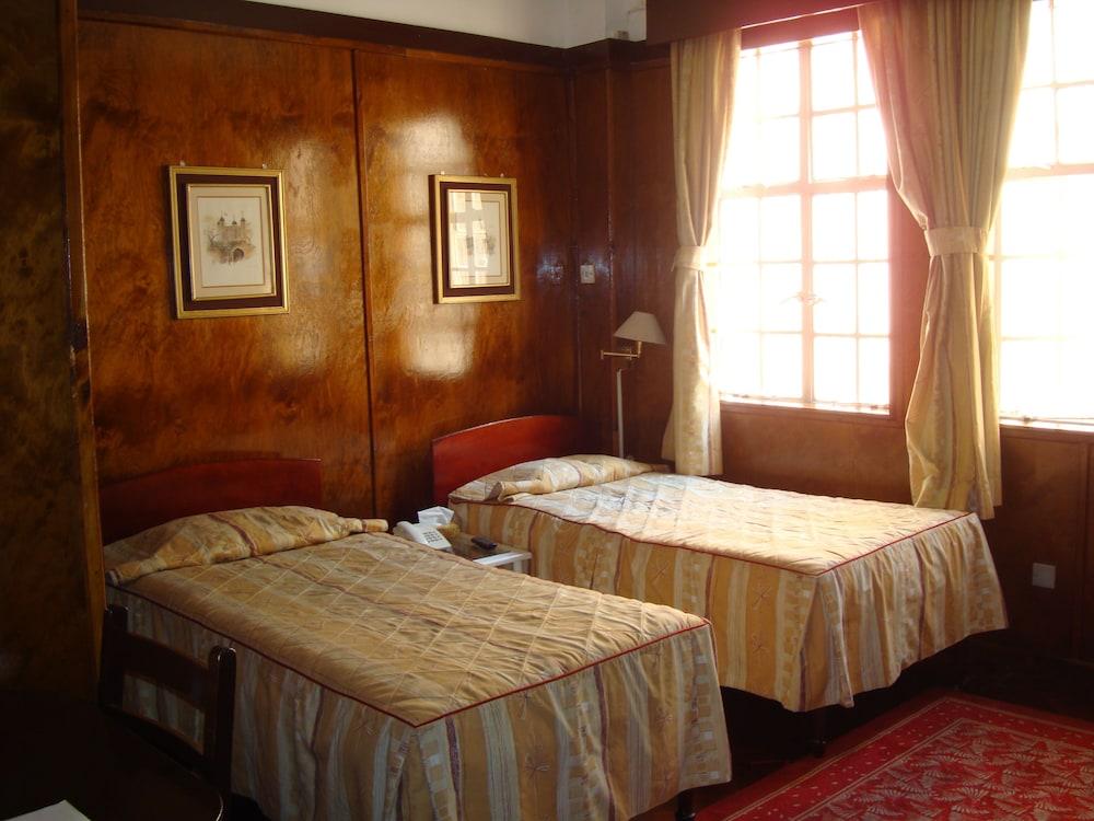 The Oakwood Hotel