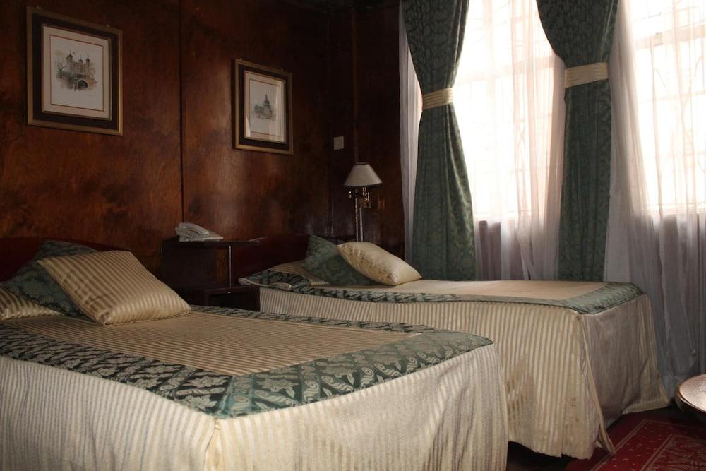 The Oakwood 3* Nairobi