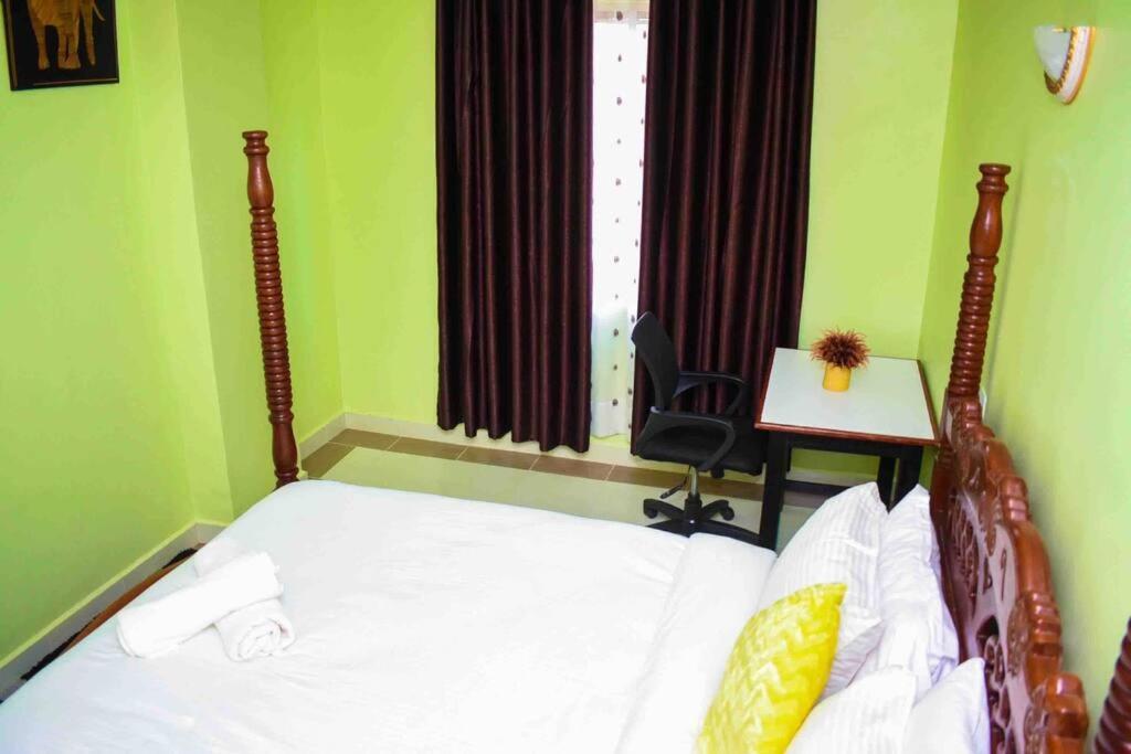 Exquisite 1bedroom Located In Garden Estate, Thome *