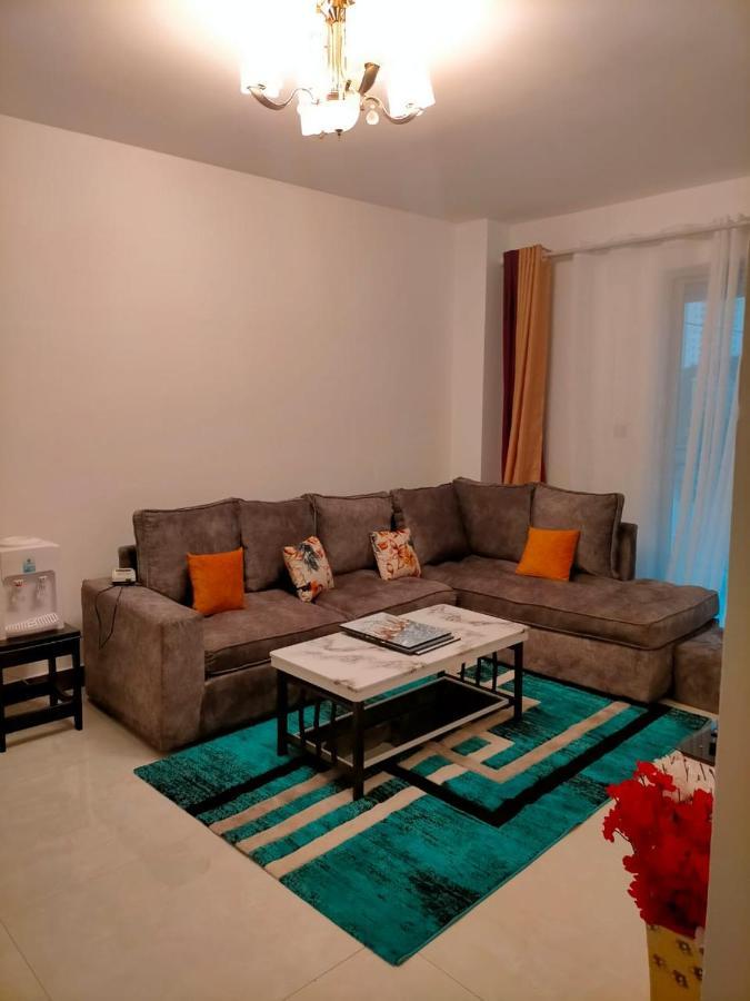 Lux Spring Gardens Apartment