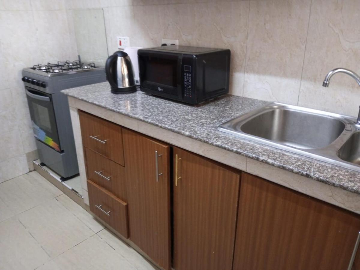 Apartment Lux Wawazi Court