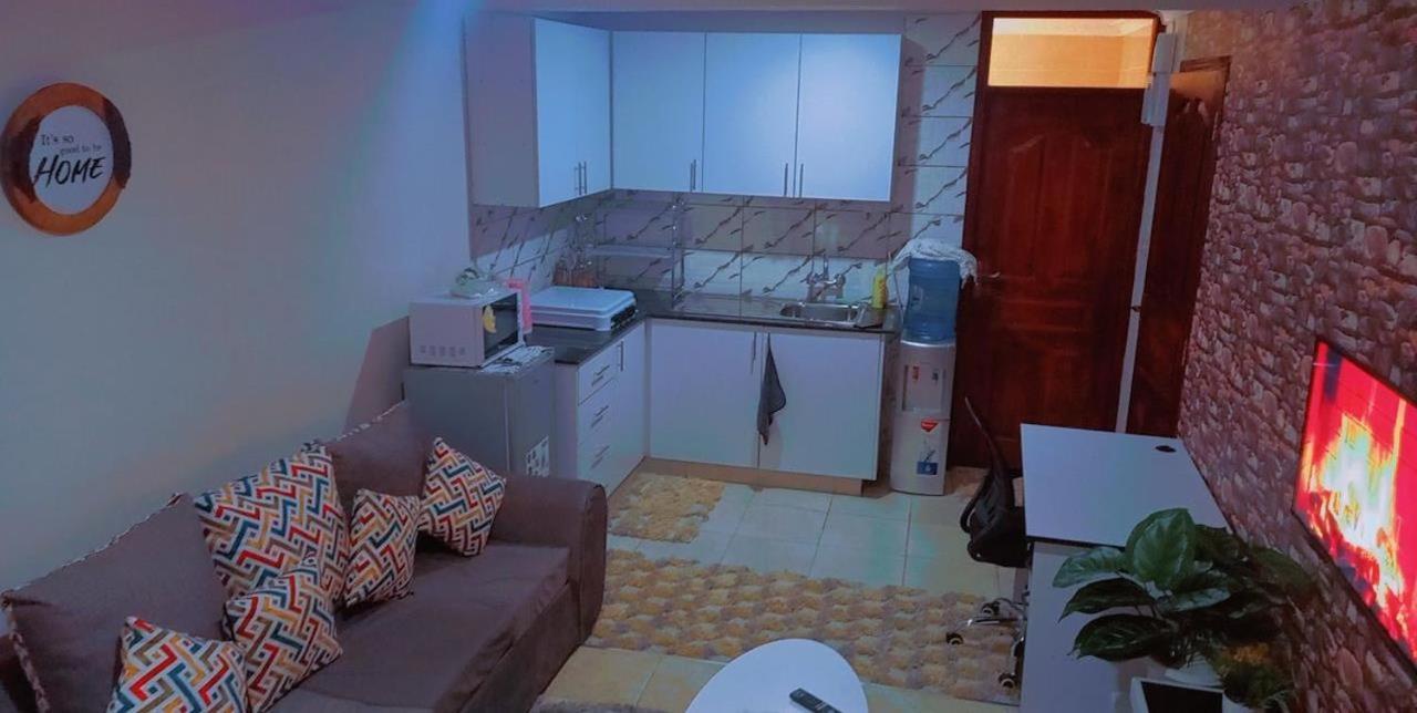 Kathy's Place In Runda Apartment Nairobi