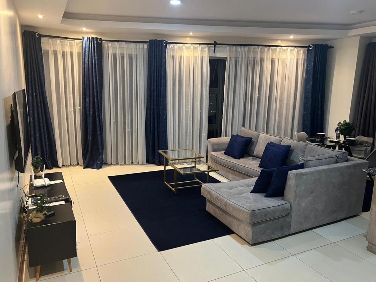 Lux Silvestone Apartment *