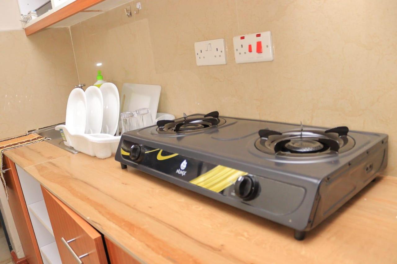 Elly Apartment