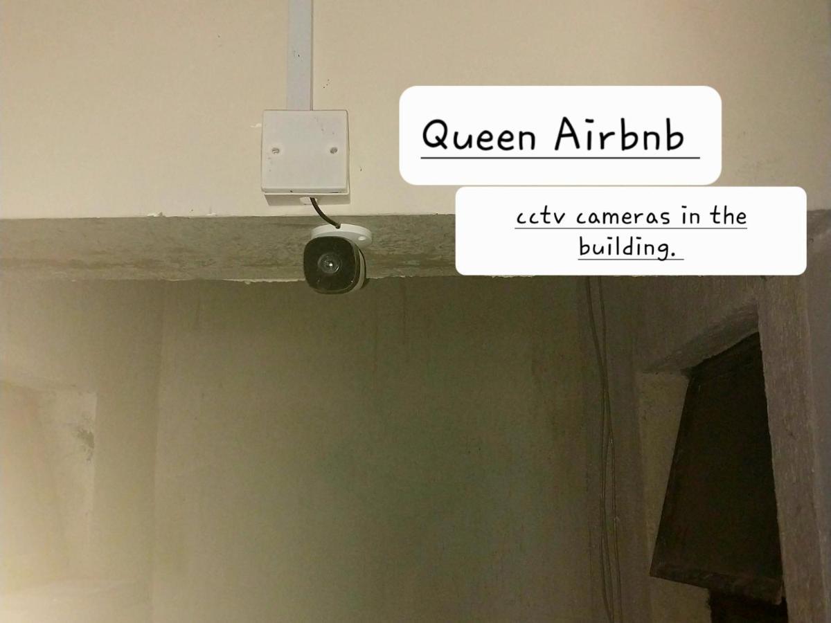 Queen Airbnb Near Jkia Airport. Hotel *