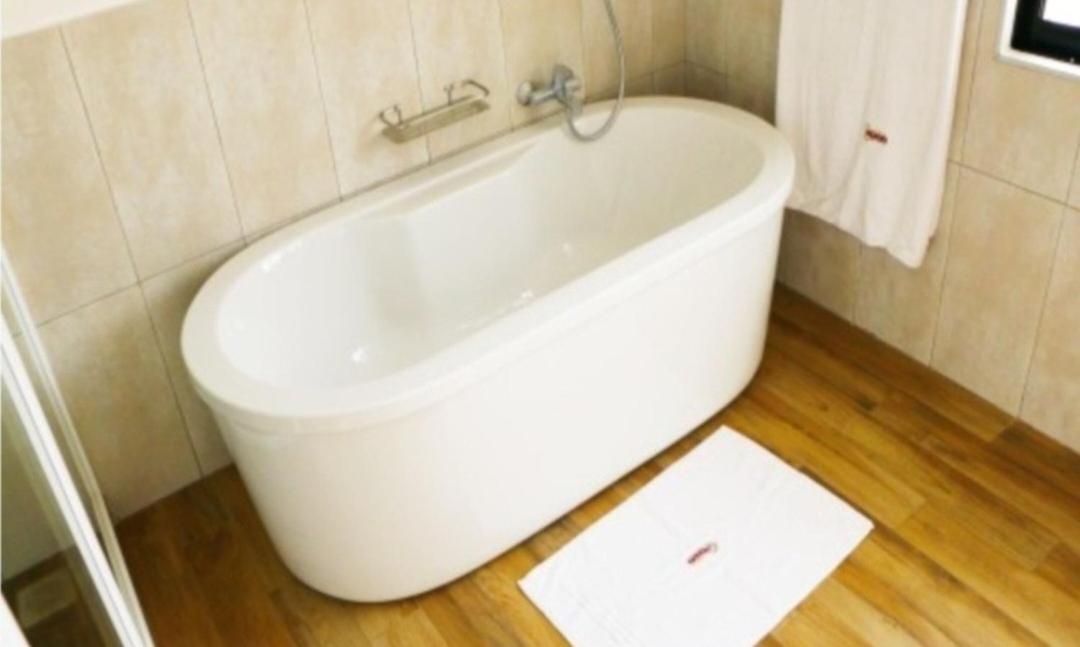 Smothers Garden Suites & Restaurant Hotel