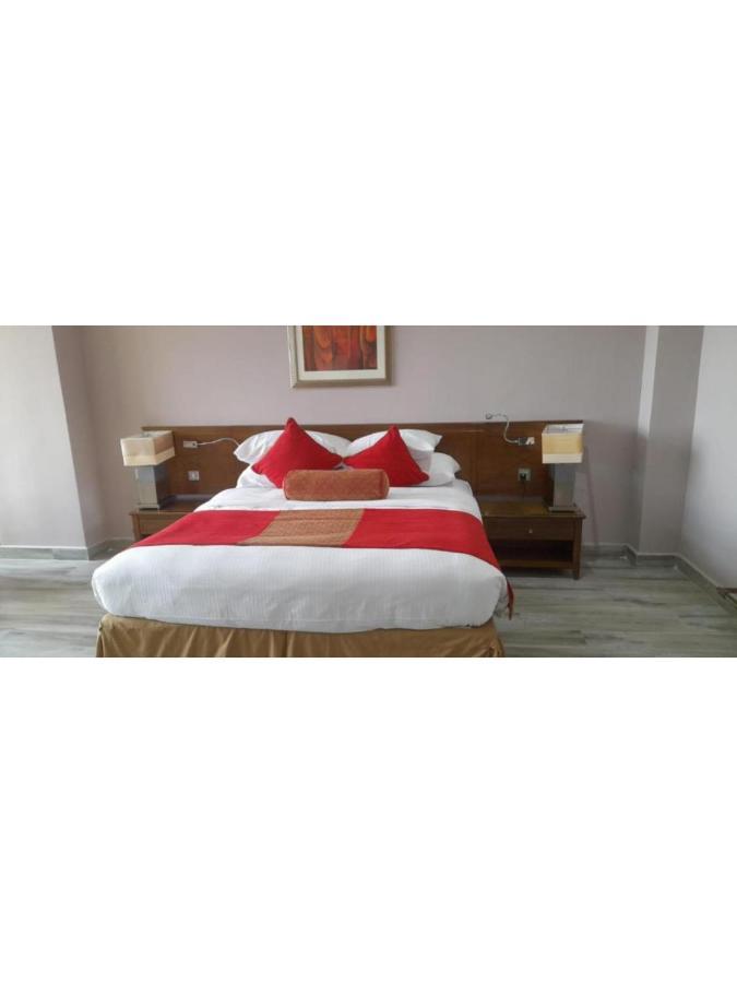 The Clan Suites Hotel