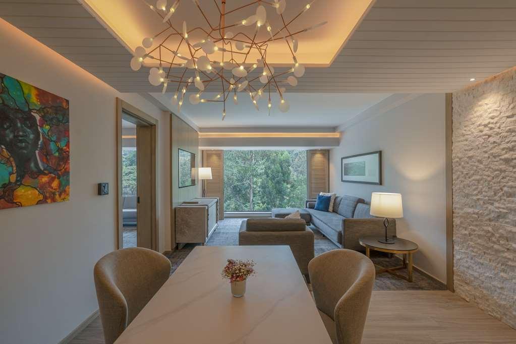 Kwetu Curio Collection By Hilton Nairobi