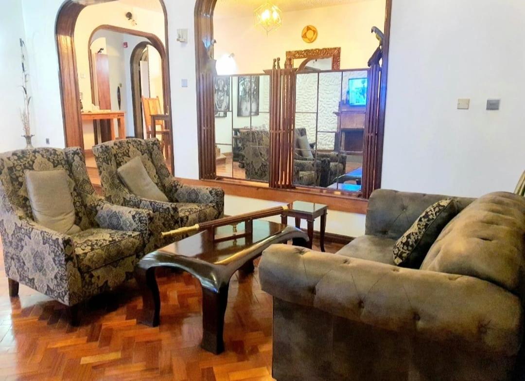Smothers Garden Suites & Restaurant Hotel