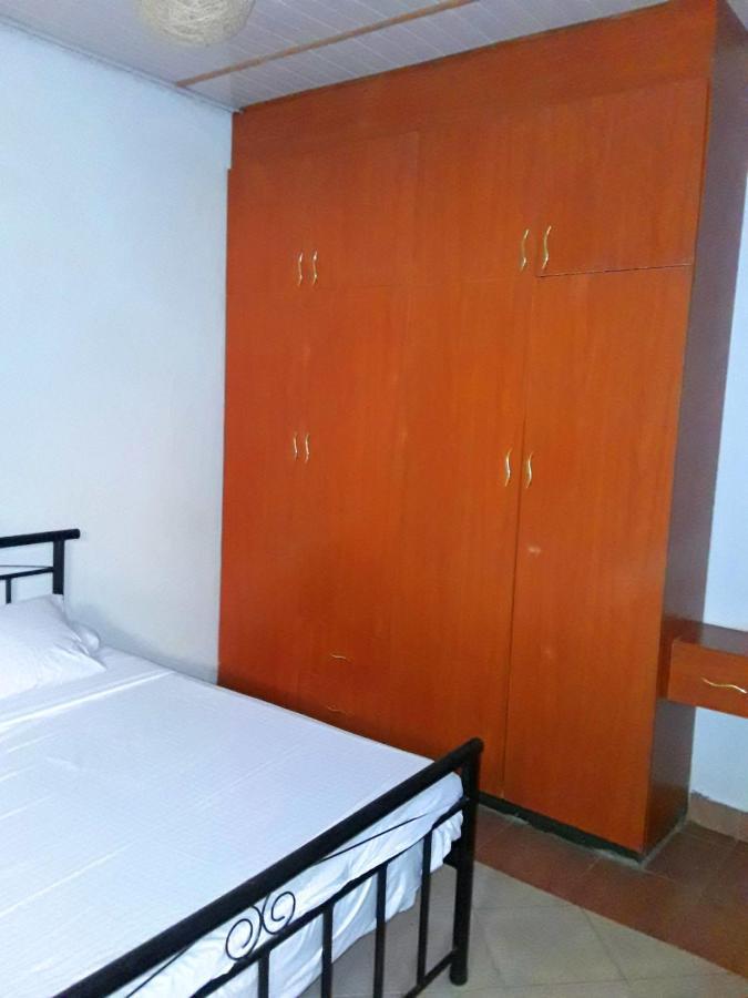 New Kitisuru A Guest house