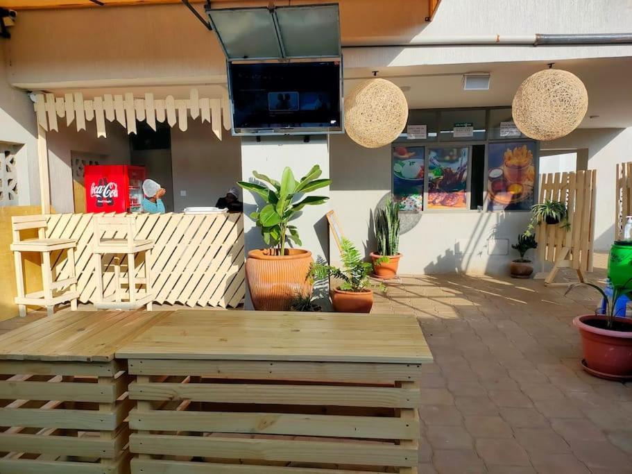 Tsavo Sunset Studio, Thindigua, Kiambu Road Apartment *