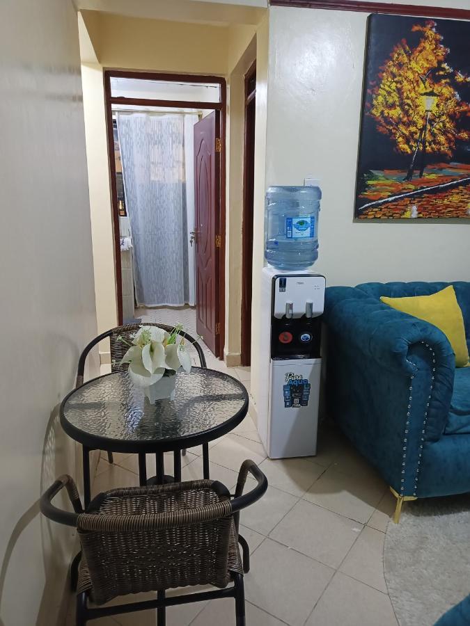 Bed & Breakfast Tomarcs - Donholm, Umoja, Jacaranda,nasra Nairobi