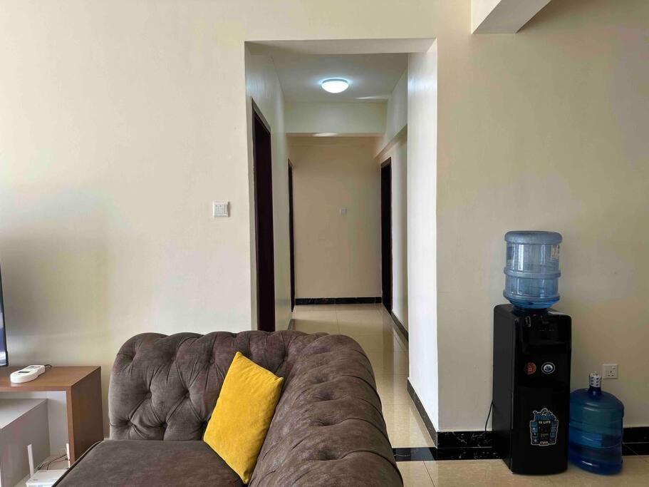 Tranquil Elegance: 3 Beds With Sq In Kilimani Apartment *