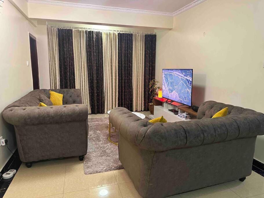 Tranquil Elegance: 3 Beds With Sq In Kilimani Apartment Nairobi